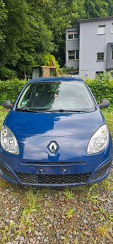 Renault twingo 2 TÜV 9. 2025Günstiger Preis - : Kleinwagen, Günstige