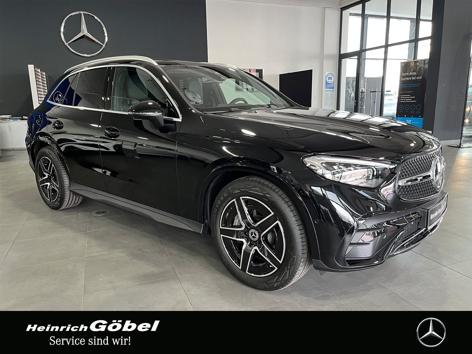 Fahrzeugabbildung Mercedes-Benz GLC 200 4M EDITION-AMG+AHK+PANO+AMBIENTE+KAMERA