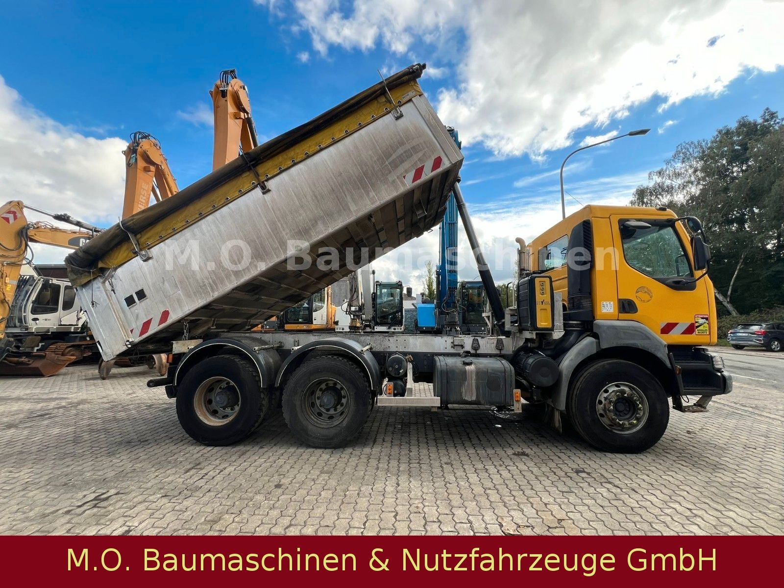 Fahrzeugabbildung Renault Kerax 370.26 / 6x4 /Alu Kipper /