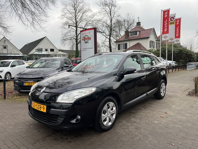 Renault Megane ESTATE 2.0 automatik / klima / CRUISE CTR