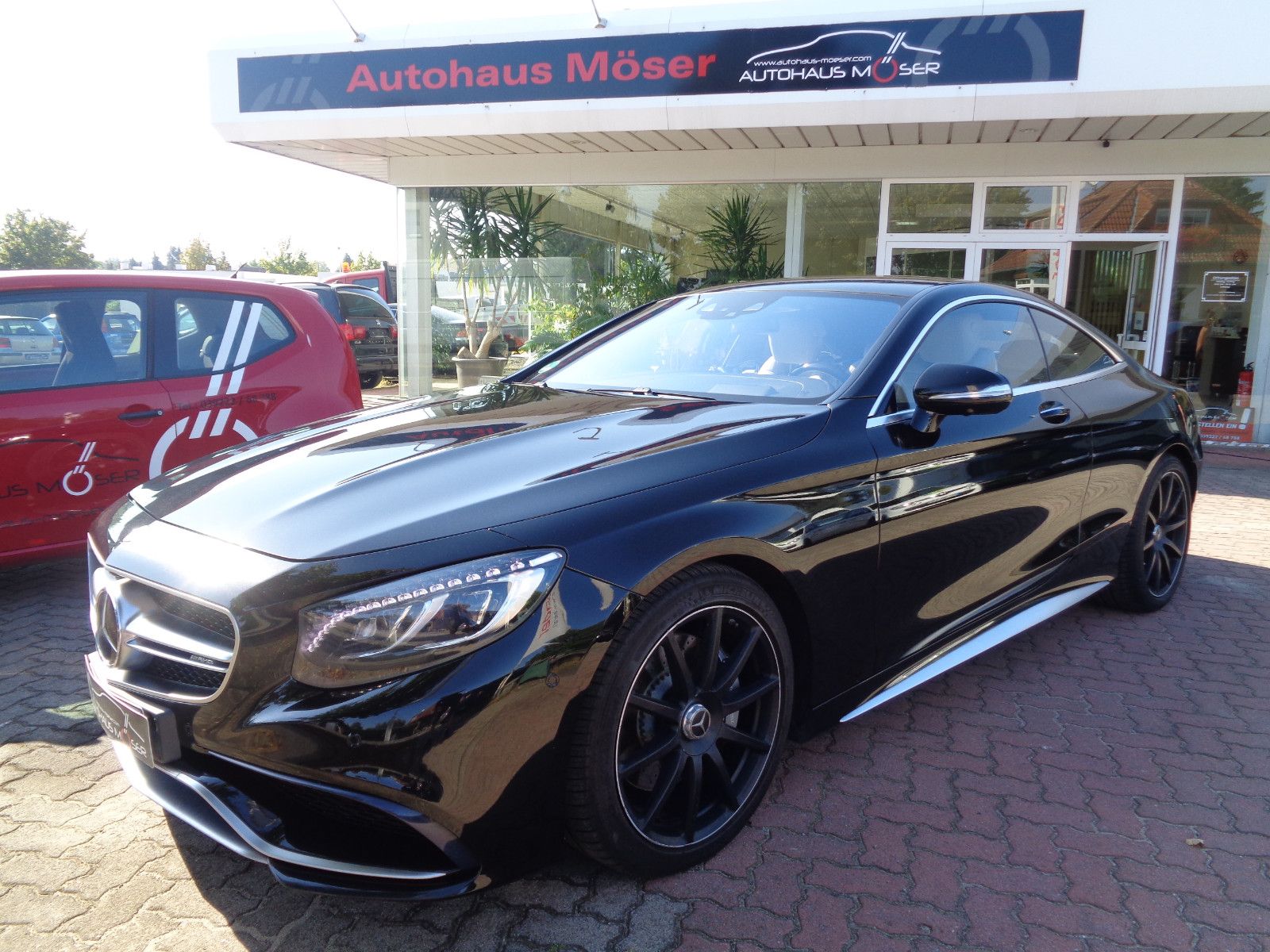 MERCEDES-BENZ S 500 Coupe 4Matic/S63 Paket/NP 178.000 EUR/AMG