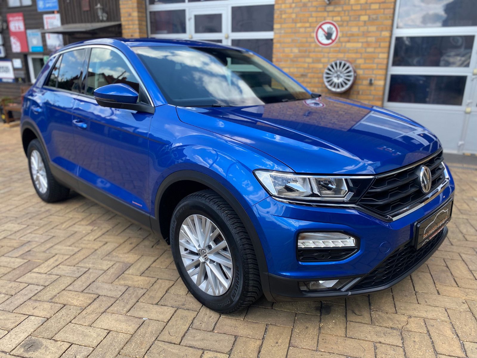 VW T-Roc 1.0 TSI 1.Hand SHZ PDC Klima uvm.