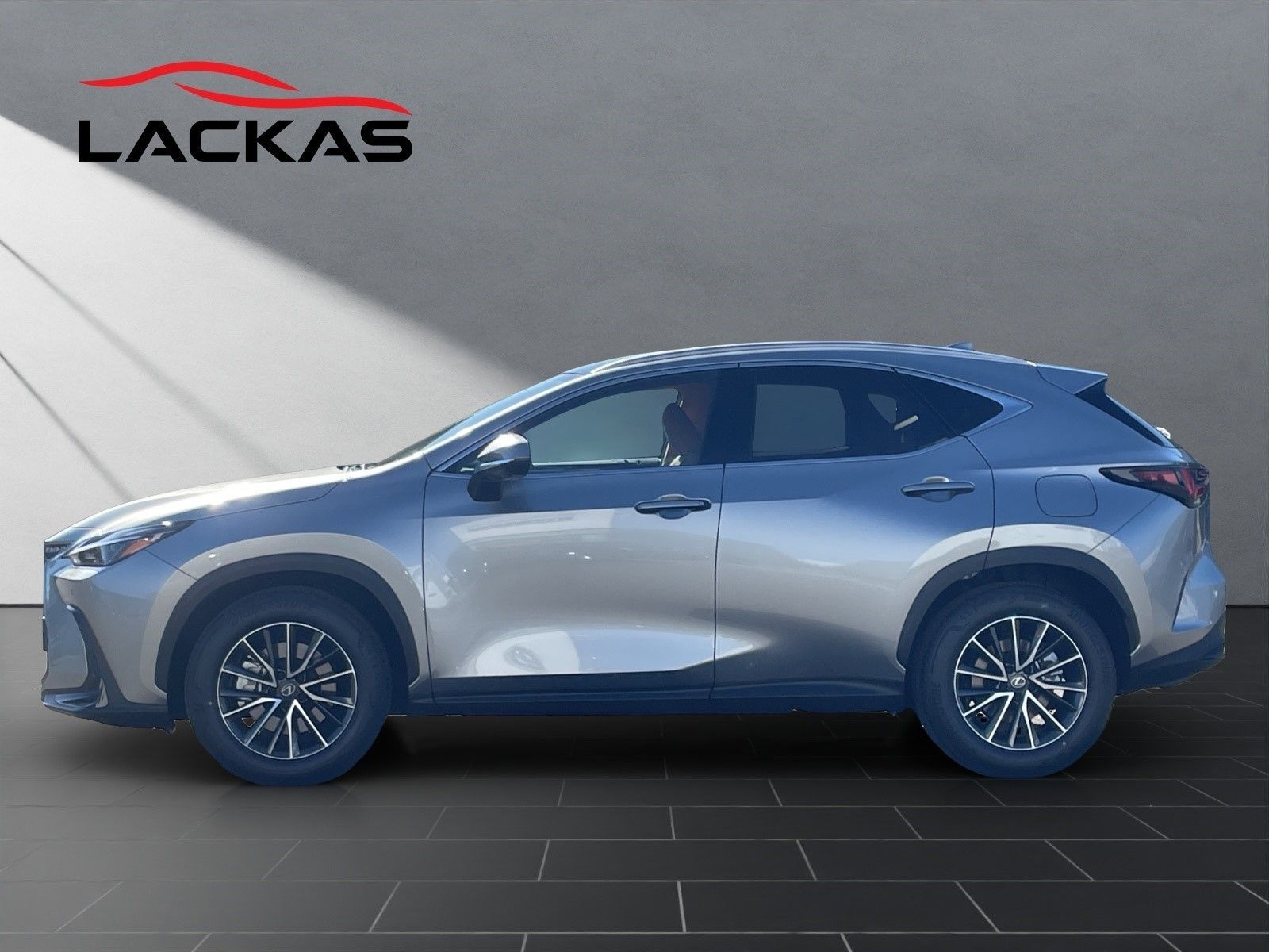 Lexus NX 450h - Bild 2
