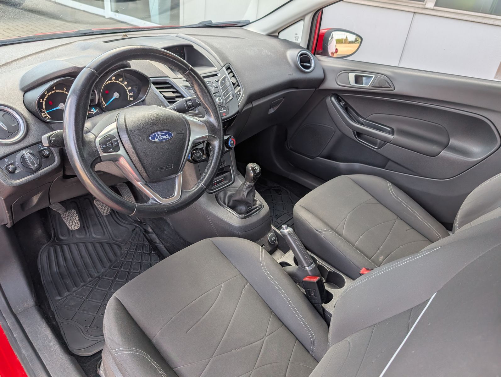 Fahrzeugabbildung Ford Fiesta Trend KLIMA SHZ FRONTHEIZUNG