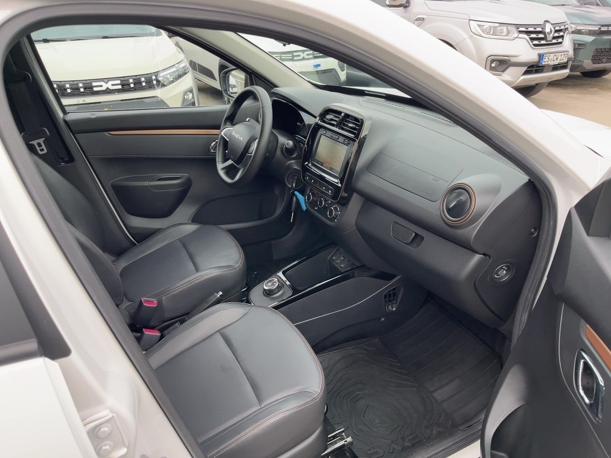 Fahrzeugabbildung Dacia Spring Extreme ELECTRIC 65 CCS - mit KI generiert/bearbeitet