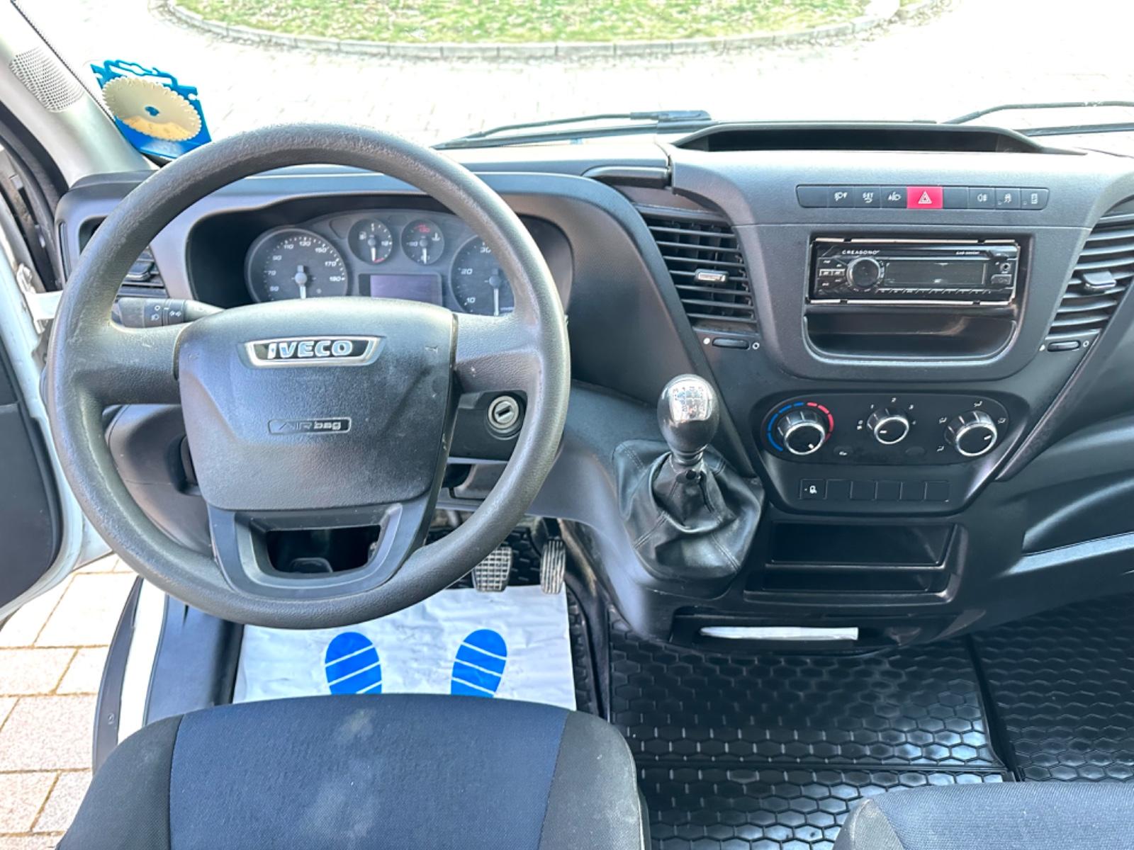 Iveco Daily Dreiseitenkipper Doppelkabine 7 Sitz