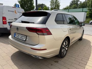 Volkswagen Golf - 4