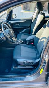 BMW 220 Active Tourer 220d xDrive Steptronic Adv... - BMW 220 Active Tourer aus 2020