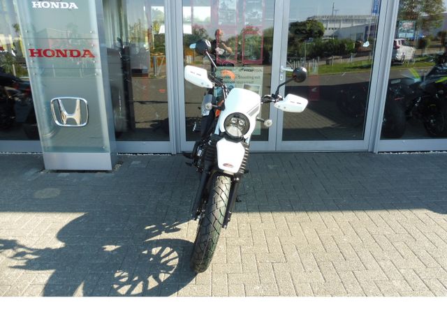 Honda CL 500 ABS+LED VERFGBAR + Zubehrpaket Honda