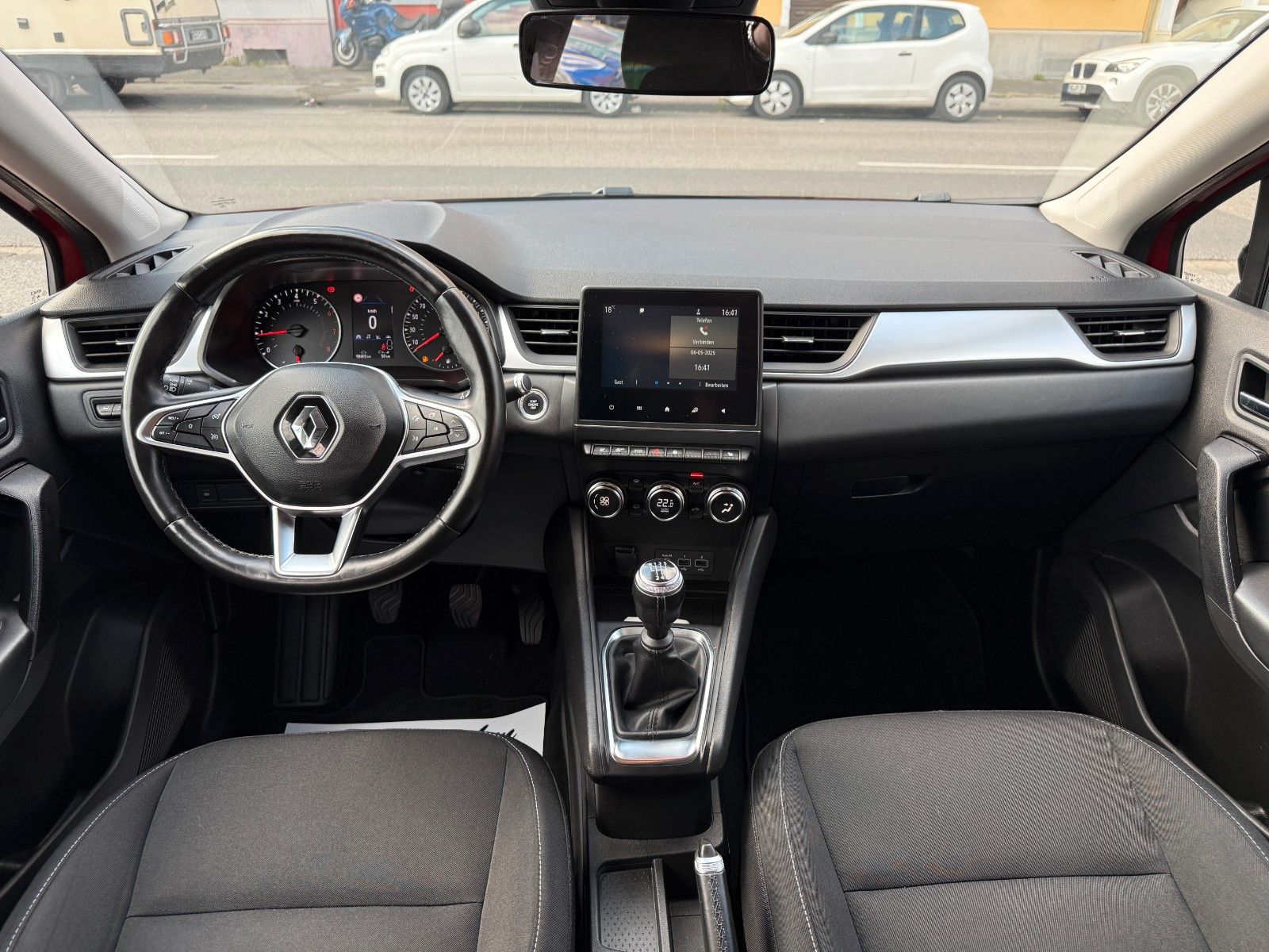 Fahrzeugabbildung Renault Captur II Zen APPLE CAR PLAY KAMERA TEMPOMAT