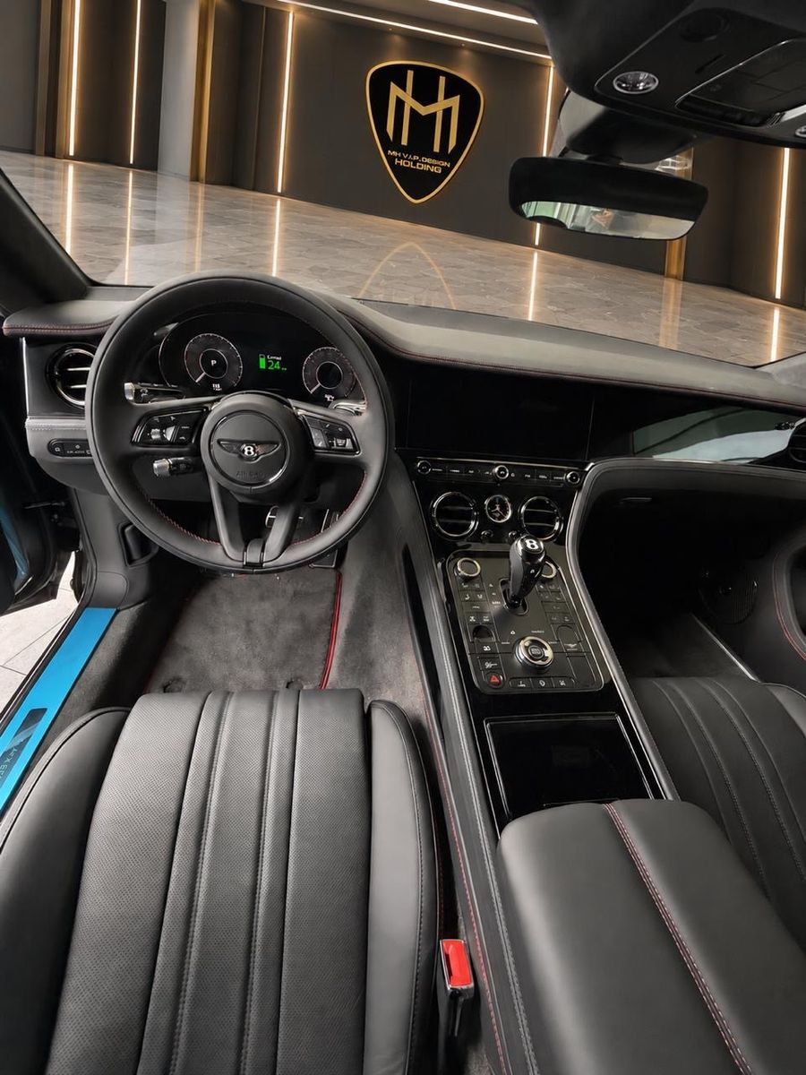 Bentley Continental GT Black Edition Tungsten Gri imagem 2
