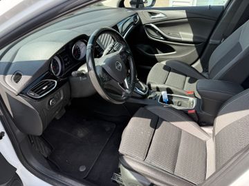 Opel Astra K Sports Tourer+LED+LkHz+RFK+Klima++