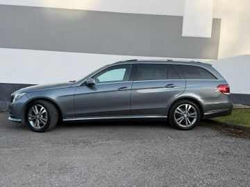 Mercedes E 220 - 4