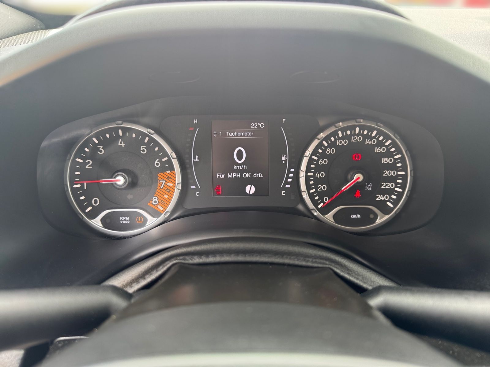 Fahrzeugabbildung Jeep Renegade Longitude T-GDi 1.0