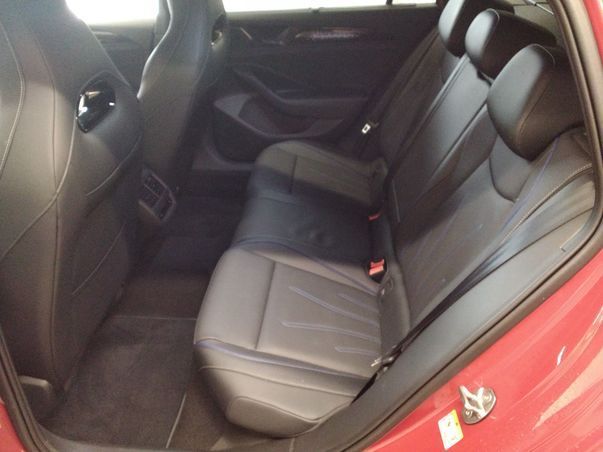 Volkswagen Passat Variant - Bild 7