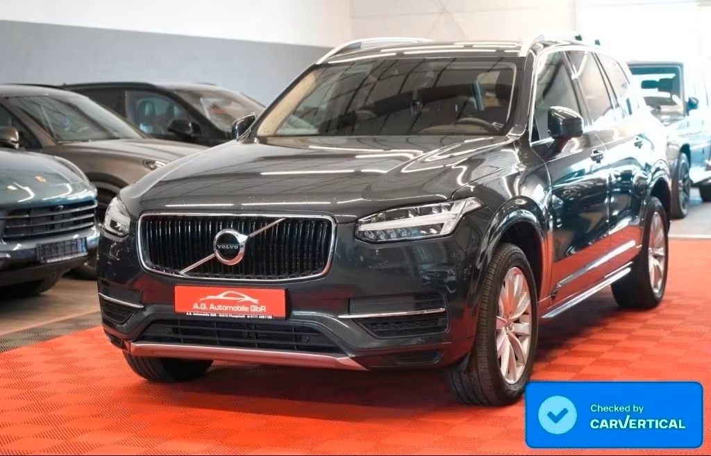 Volvo XC90 D5 Momentum AWD 7Sitzer