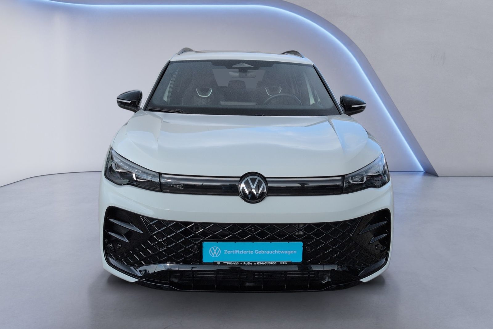 Tiguan 2.0 TDI DSG 4M R-Line STHZ+PANO+MATRIX+