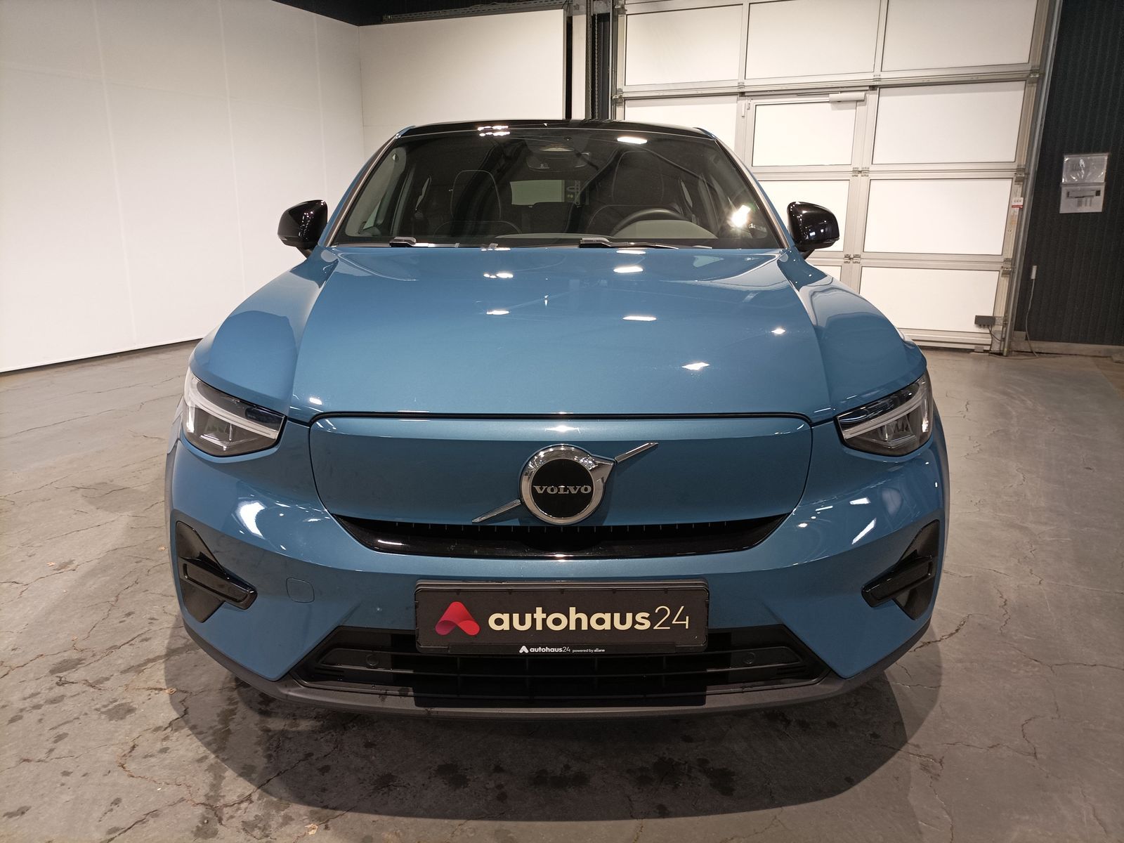 Volvo C 40 78 kWh Twin Pure AWD Core|LED|Navi|Kamera imagem 2