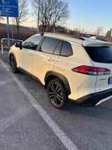 Toyota Corolla Cross 1.8-l-VVT-i Hybrid Team Deutsc... - weiße Toyota Corolla Cross