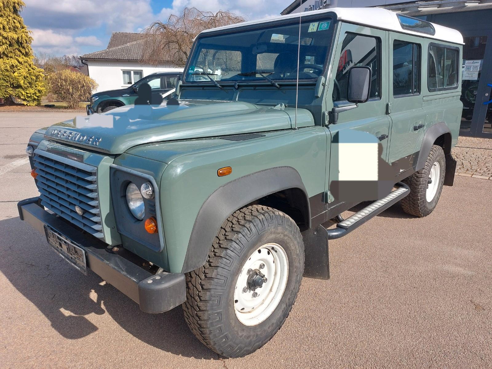 Land Rover Defender 110 E Station Wagon