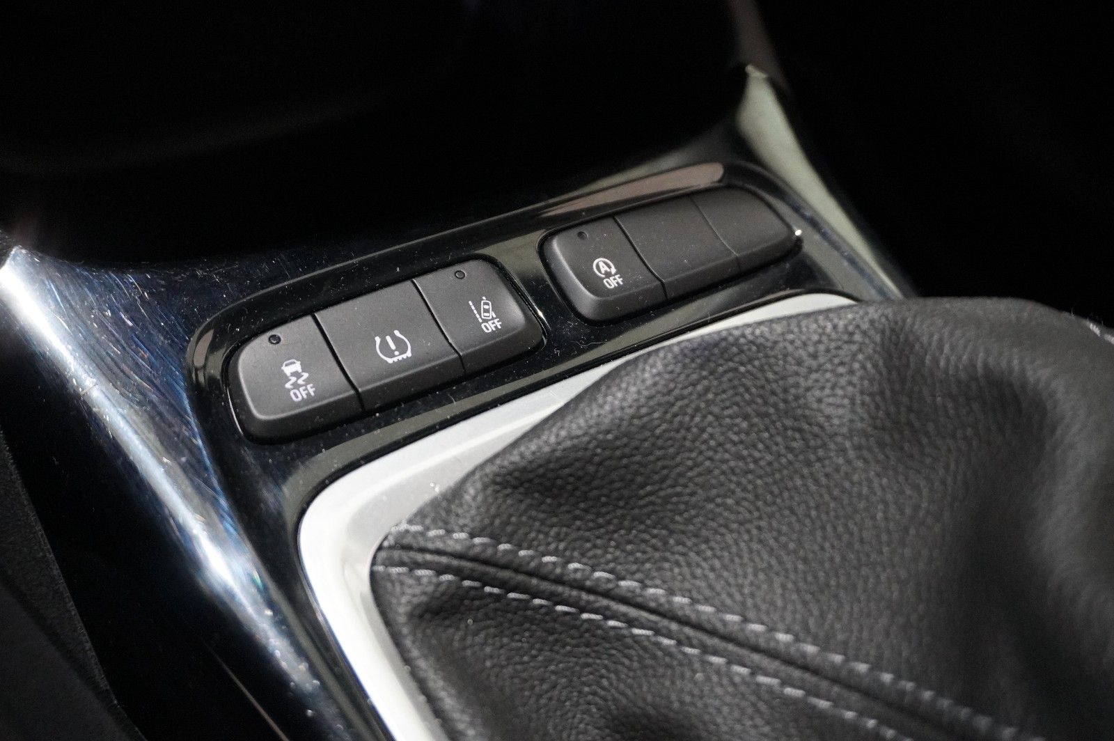 Fahrzeugabbildung Opel Crossland (X) 1.2 EDITION NAVI/LED/KAMERA/DAB+