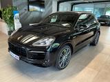 Porsche Cayenne E-Hybrid*Panoramadach*Matrix*HUD*BOSE* - Porsche Gebrauchtwagen in Marburg