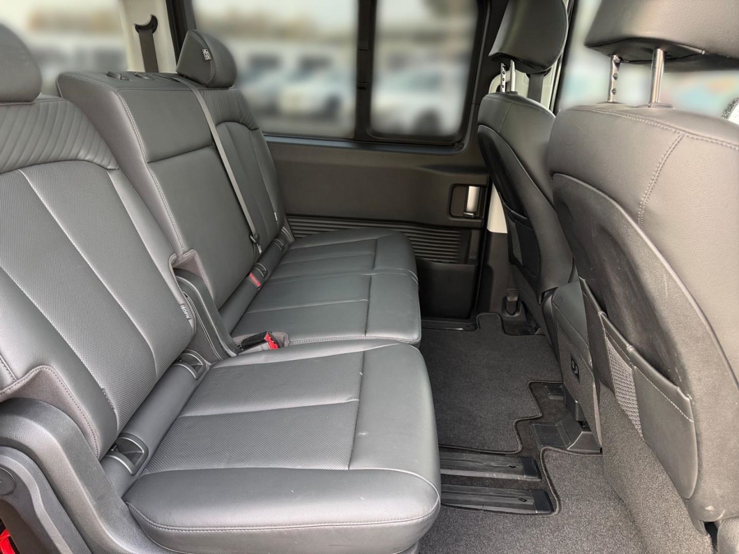 Fahrzeugabbildung Hyundai STARIA 2.2 CRdi 4WD Prime 9-Sitzer Allrad Leder