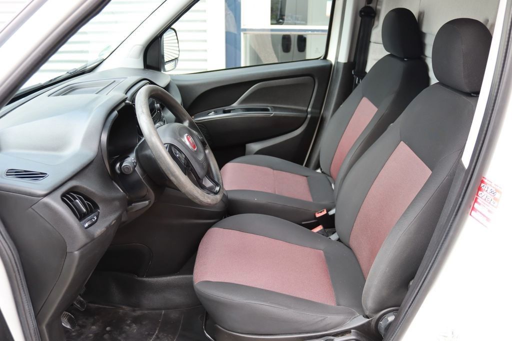 Fahrzeugabbildung Fiat Doblo SX Maxi Kasten AHK ALLWETTER REIFEN EURO 6