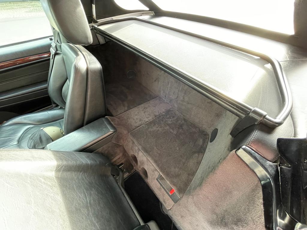 Mercedes-Benz SL 320