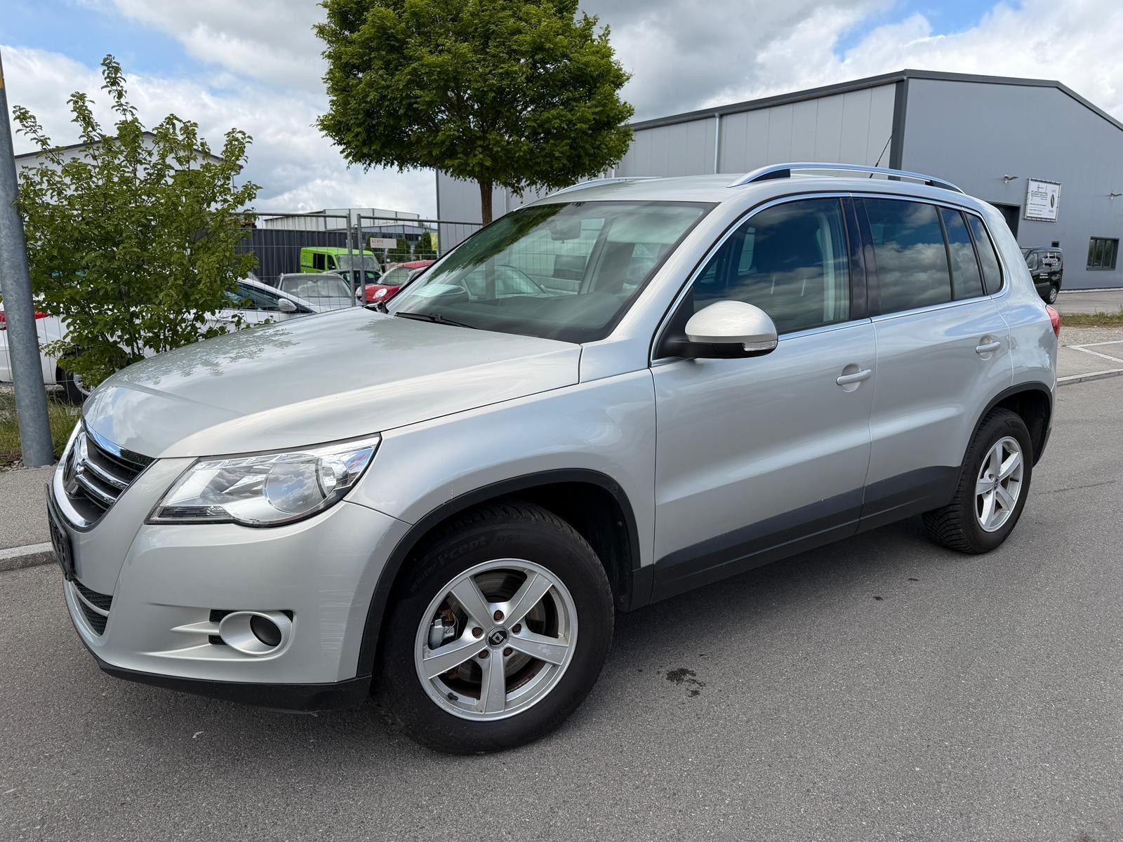 Volkswagen Tiguan Sport & Style 4Motion Service Neu
