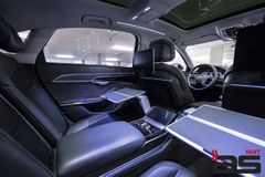 AUDI A8 50 TDI L S-Line|FirstClass|FondTV|Table|Fridg