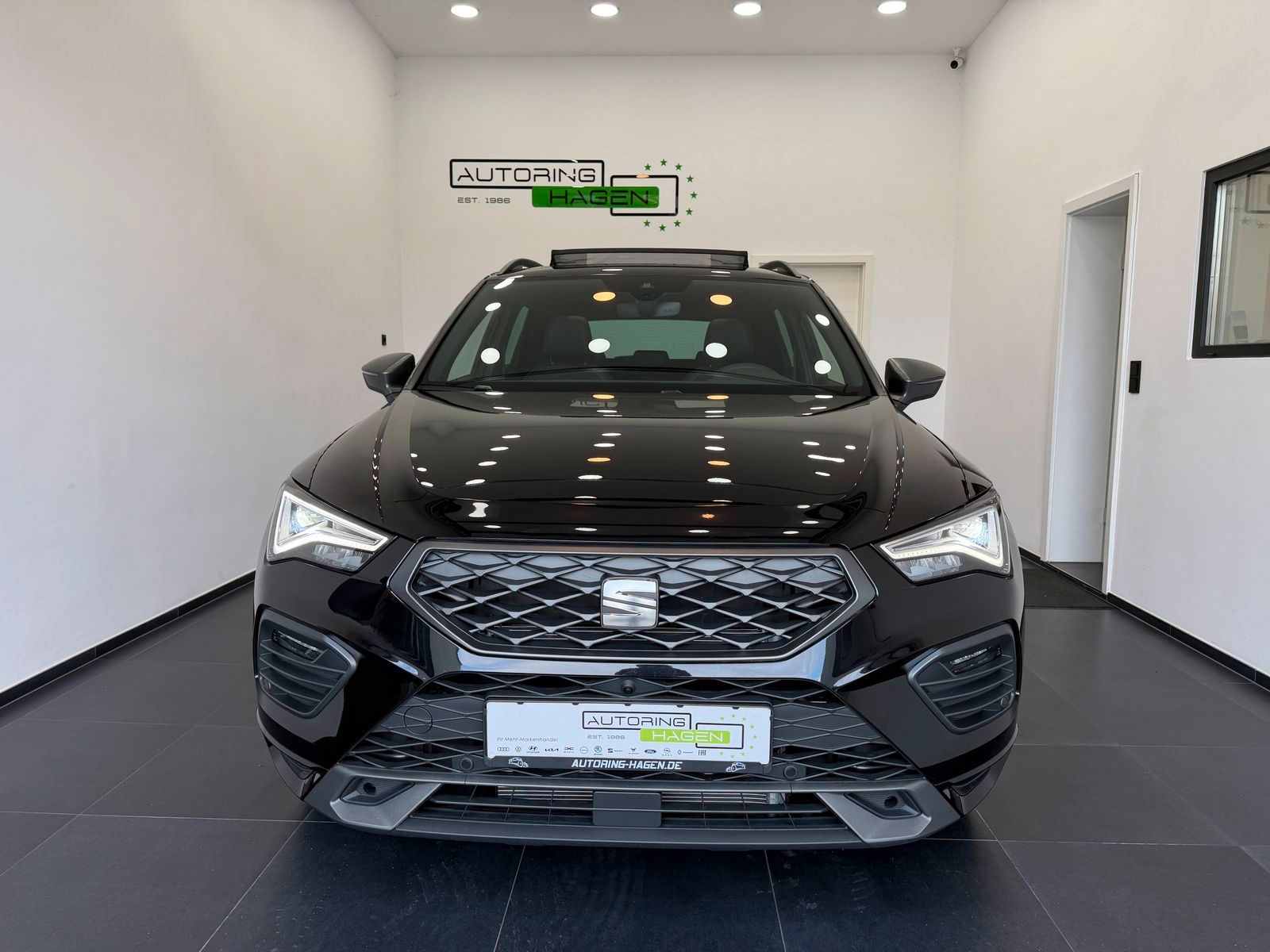 Seat DSG FR Black Edition 360°|AHK|ACC|Pano imagem 2