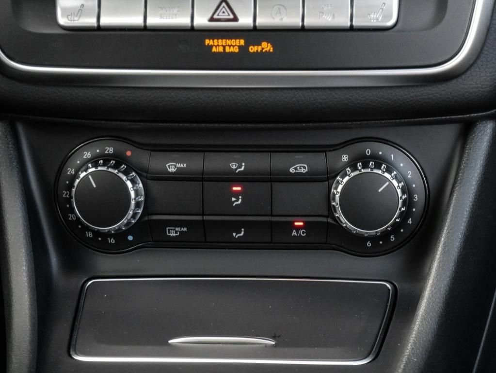 Mercedes-Benz GLA 200 |NIGHT|Urban|NAVI|LED|KEYL|PANO|KAM|PTS