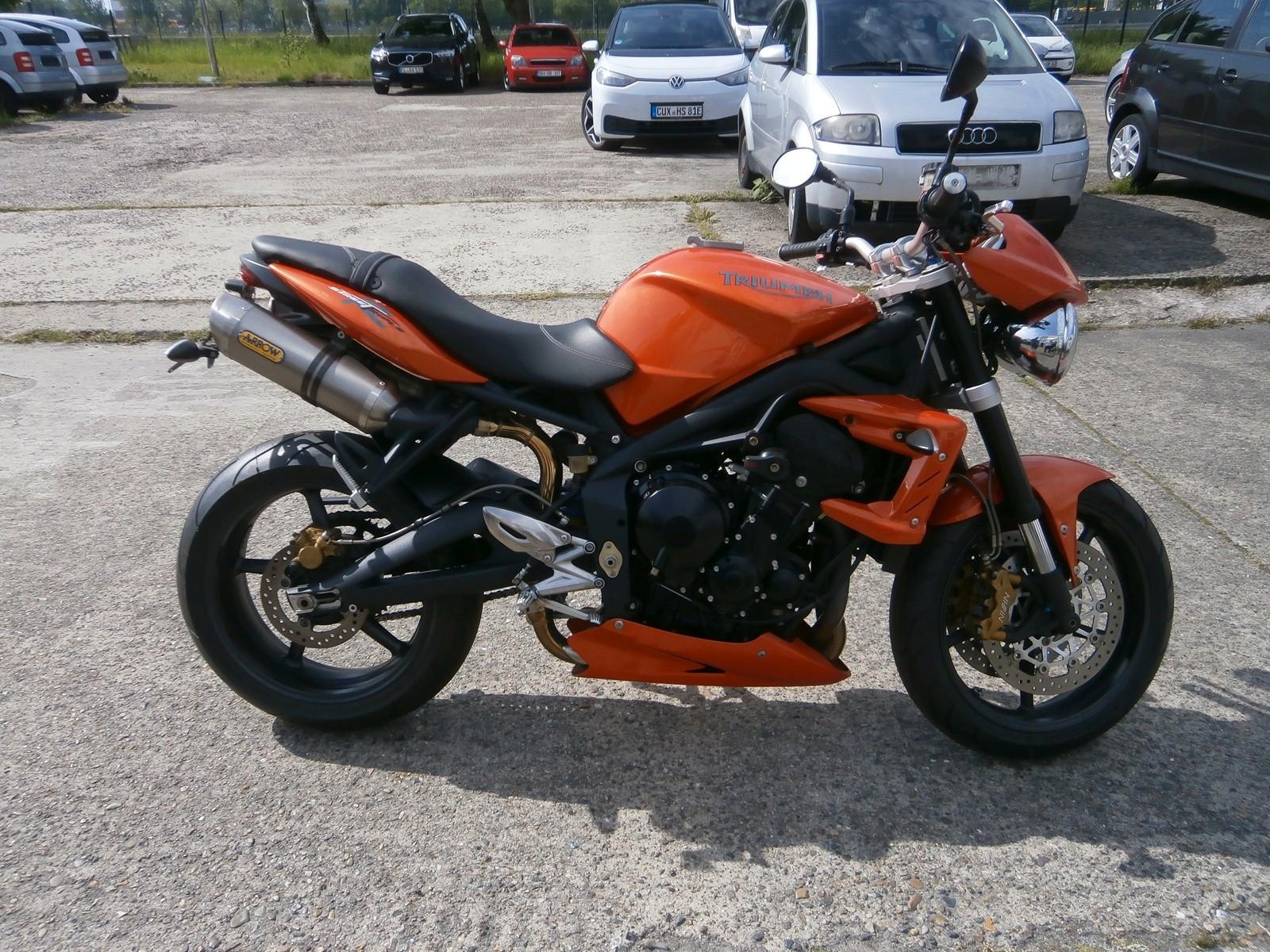 Triumph Street-Triple RS Top-Zustand 12TKm