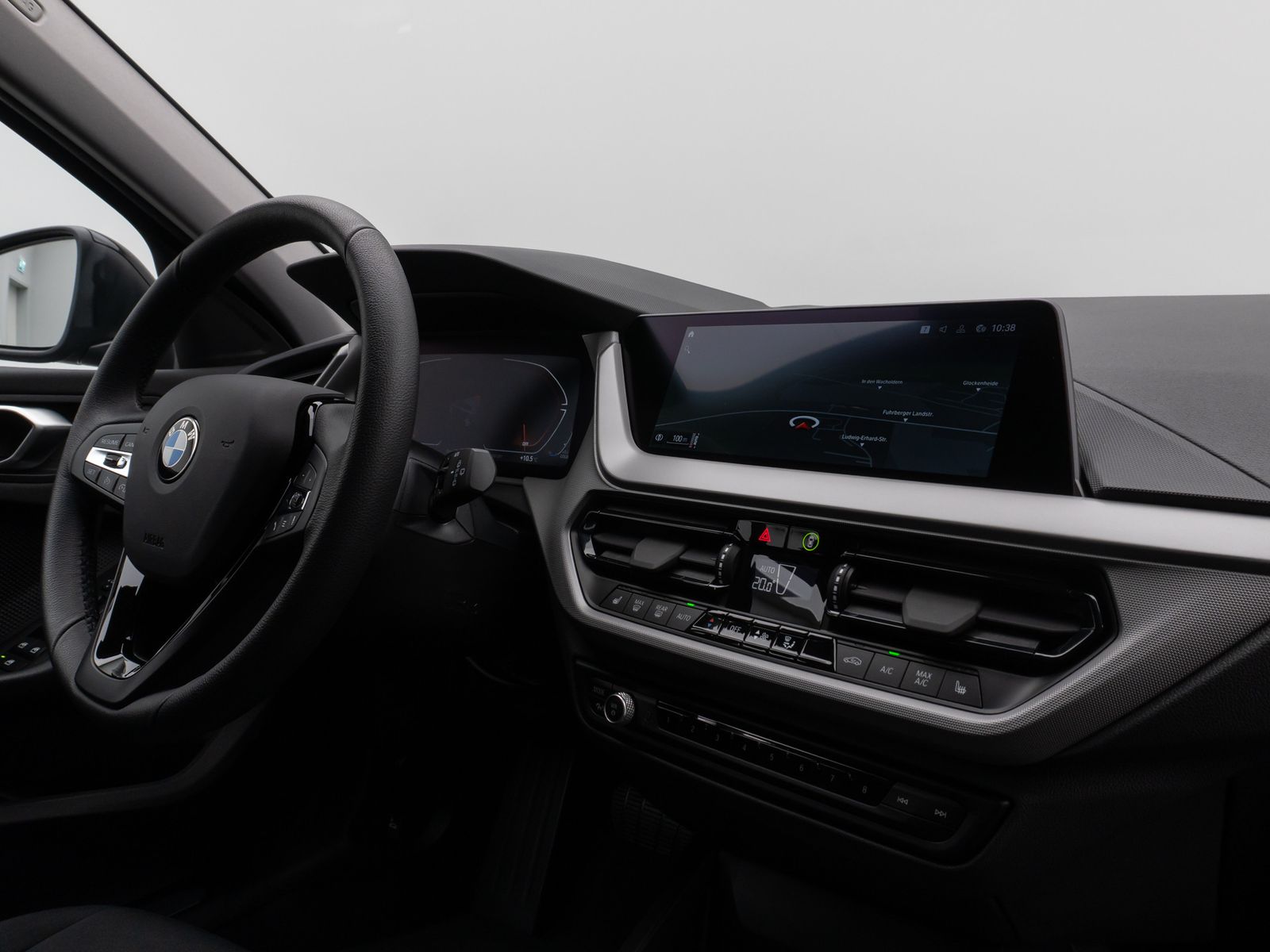 Fahrzeugabbildung BMW 118i DAB CockPitPro PDC LED Geschwindigkeitsreg