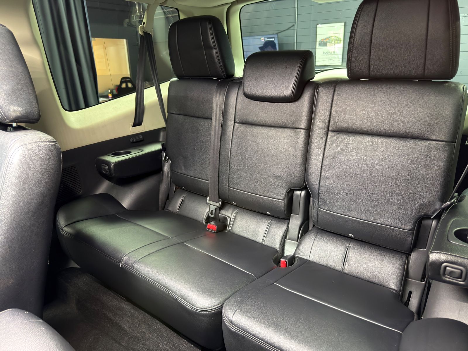 Fahrzeugabbildung Mitsubishi Pajero 3.2 DI-D Top|LEDER|NAVI|SCHNEESCHILD|BOSS