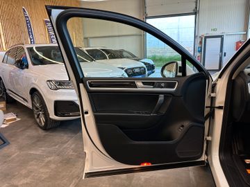 MYAUTOCENTER – Gebraucht- und Jahreswagen mit Werkstattservice in Pfaffenhofen Volkswagen Touareg V6 TDI *Terrain Tech*4Motion*AHK*