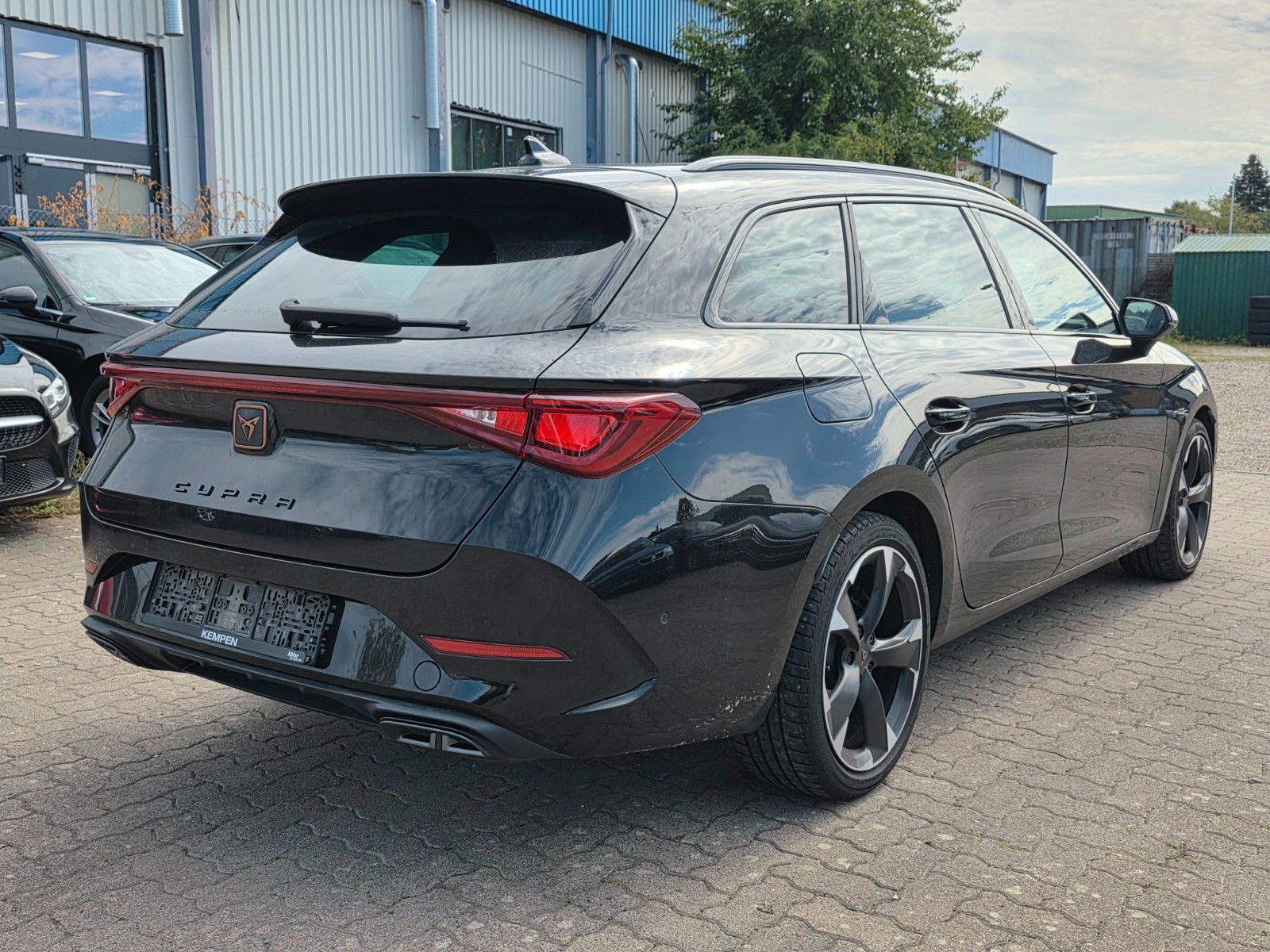Cupra Leon Sportstourer Basis/Pano/DSG/786 imagem 3