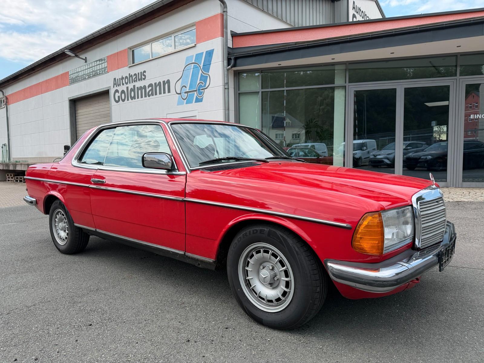 Mercedes-Benz 230 C / C 123 coupé  / W 123 / H Kennzeichen