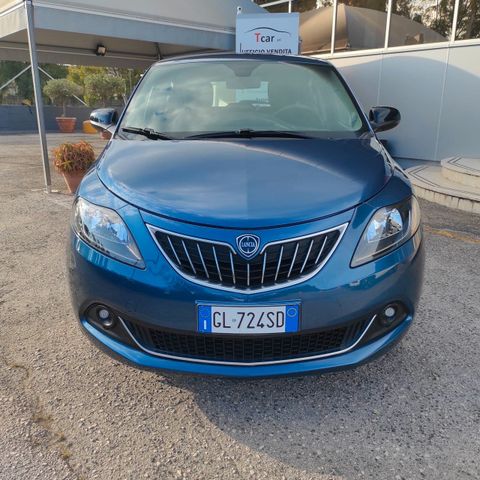 Другие Lancia Ypsilon 1.0 Bz 70 Cv Hybrid Gold