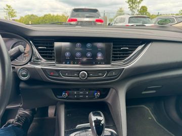 Opel Insignia - 12