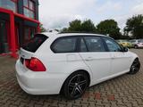 BMW 320i *Xenon*Leder*Navi*Pano*Euro-5*Kette Neu* - gebrauchte BMW 320 aus dem Jahr 2010