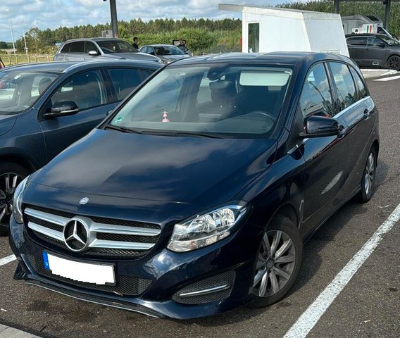 Mercedes-Benz B 180 d -