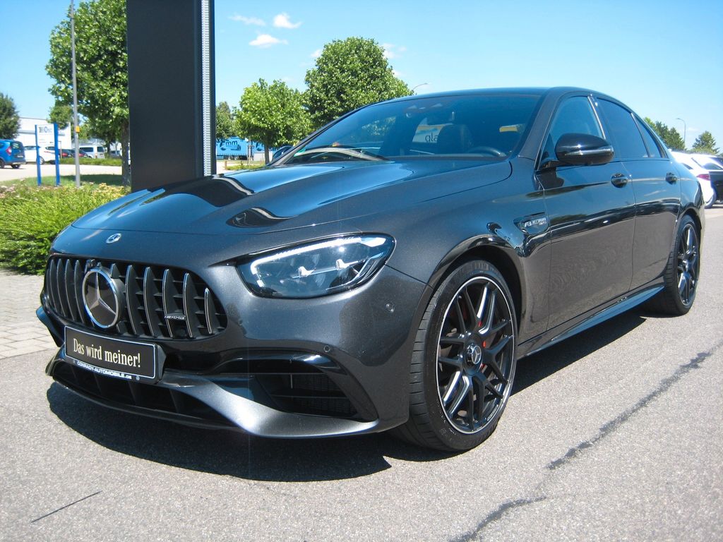 Mercedes-Benz E 63 AMG
