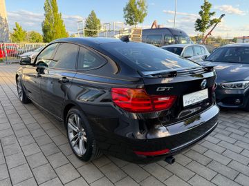 BMW 320 - 6