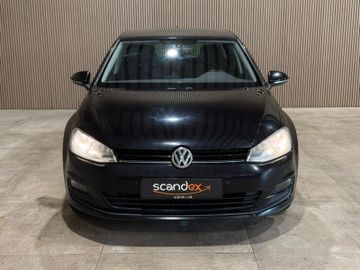 Volkswagen Golf - 8