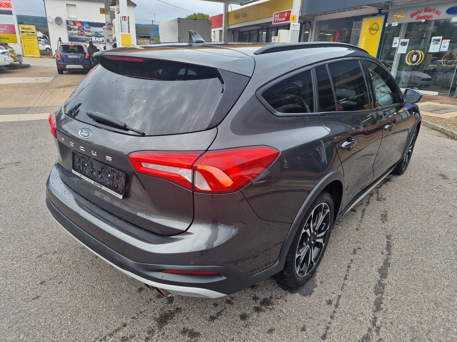 Fahrzeugabbildung Ford Focus Turnier Active, Winter+Komfort+Designpaket