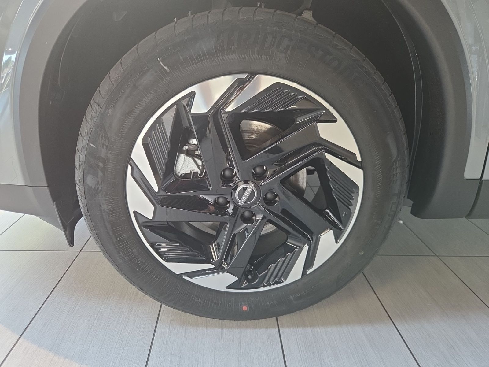 Fahrzeugabbildung Nissan Qashqai 1.3 DIG-T MHEV N-Connecta Schalter *NAVI