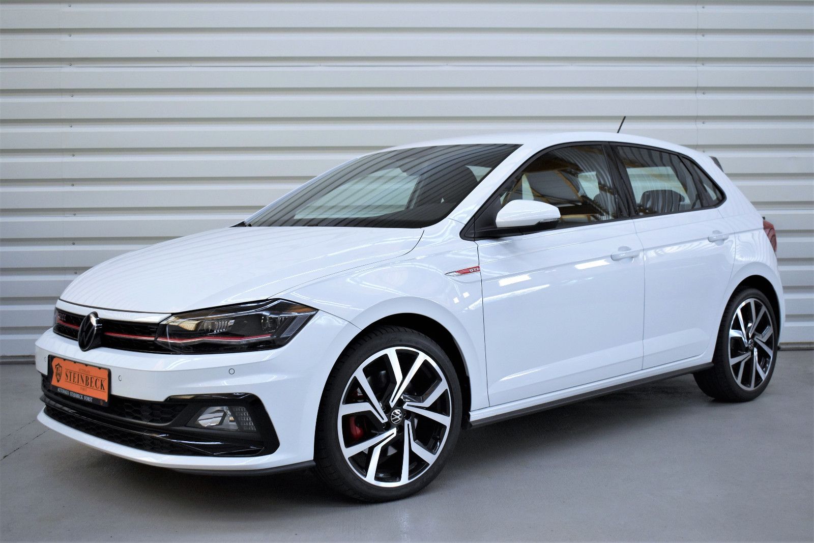 Volkswagen Polo VI GTI+Automatik+LED+ACC+SHZ+48.900KM+PDC imagem 3