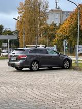 Toyota Avensis - Toyota Avensis in Lübeck